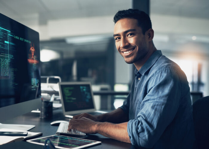 Portrait of a man using a computer in a modern off 2022 09 30 21 54 12 utc