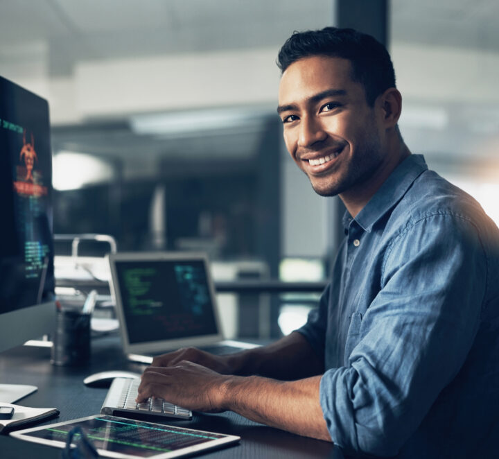 Portrait of a man using a computer in a modern off 2022 09 30 21 54 12 utc